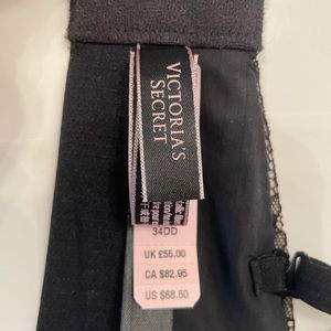 New with tags - Victoria Secret Bra